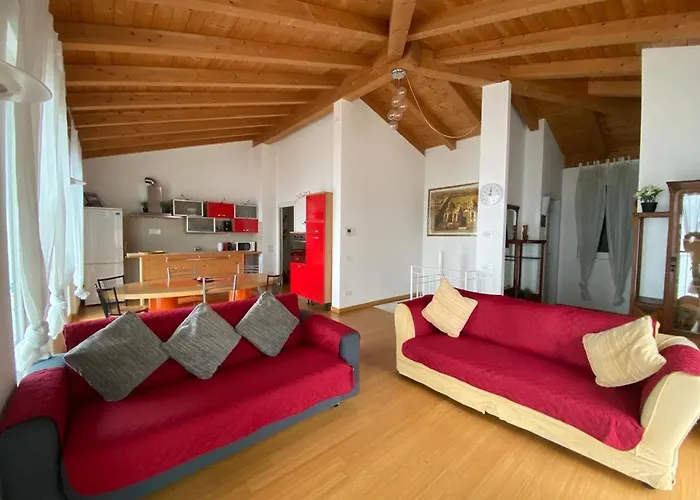 Luxury Penthouse With Big Terrace Apartamento Argegno